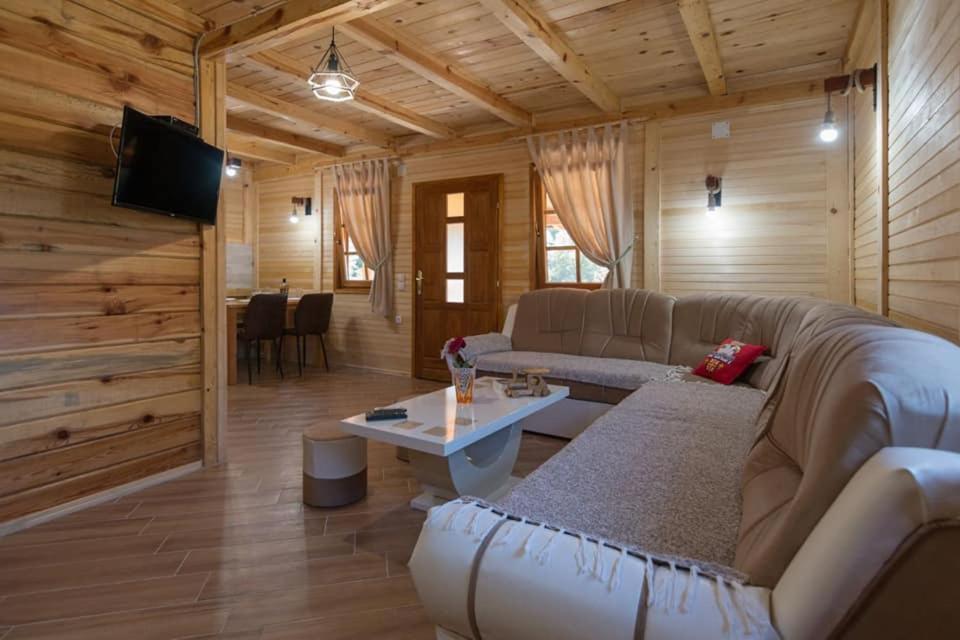 Arielove Kolibe Мокра-Гора Экстерьер фото